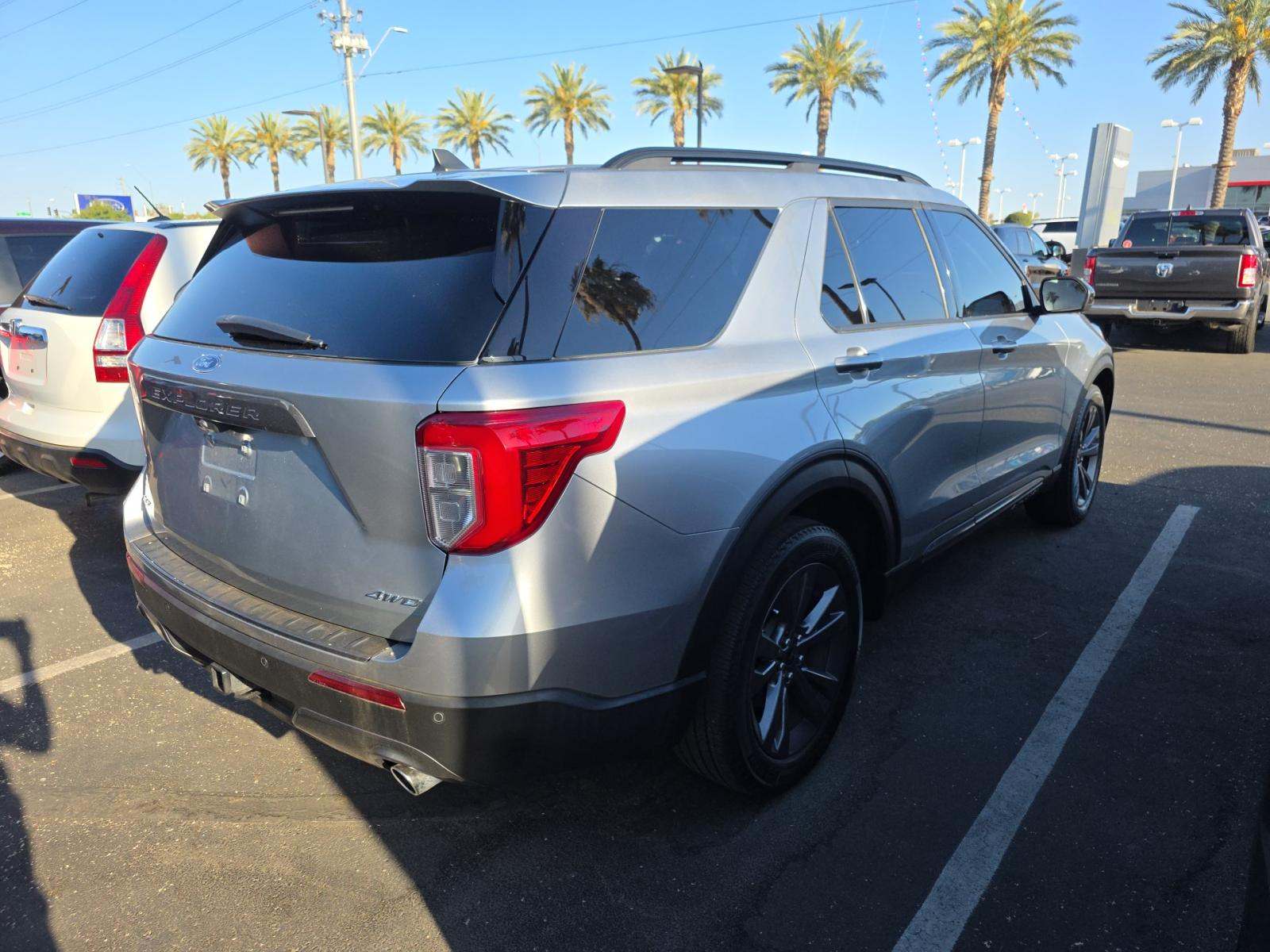 FORD EXPLORER - 3