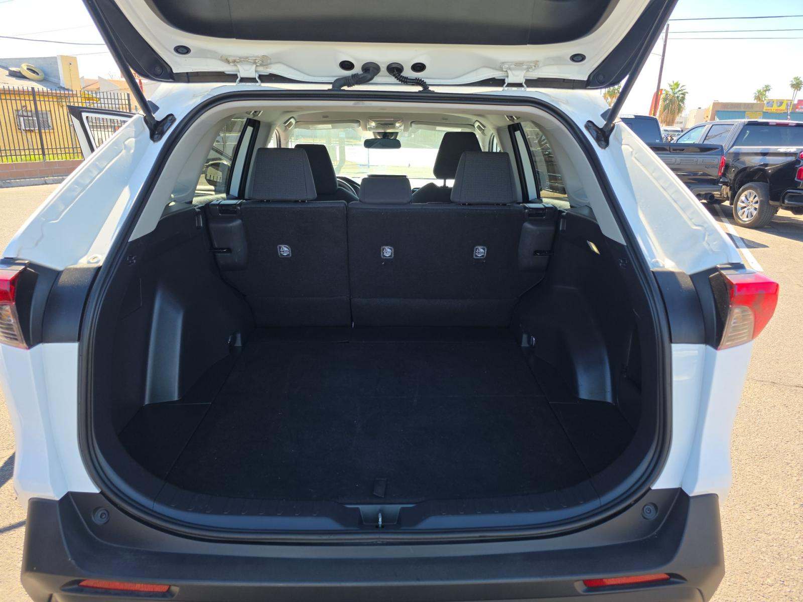 2024 Toyota RAV4 LE AWD