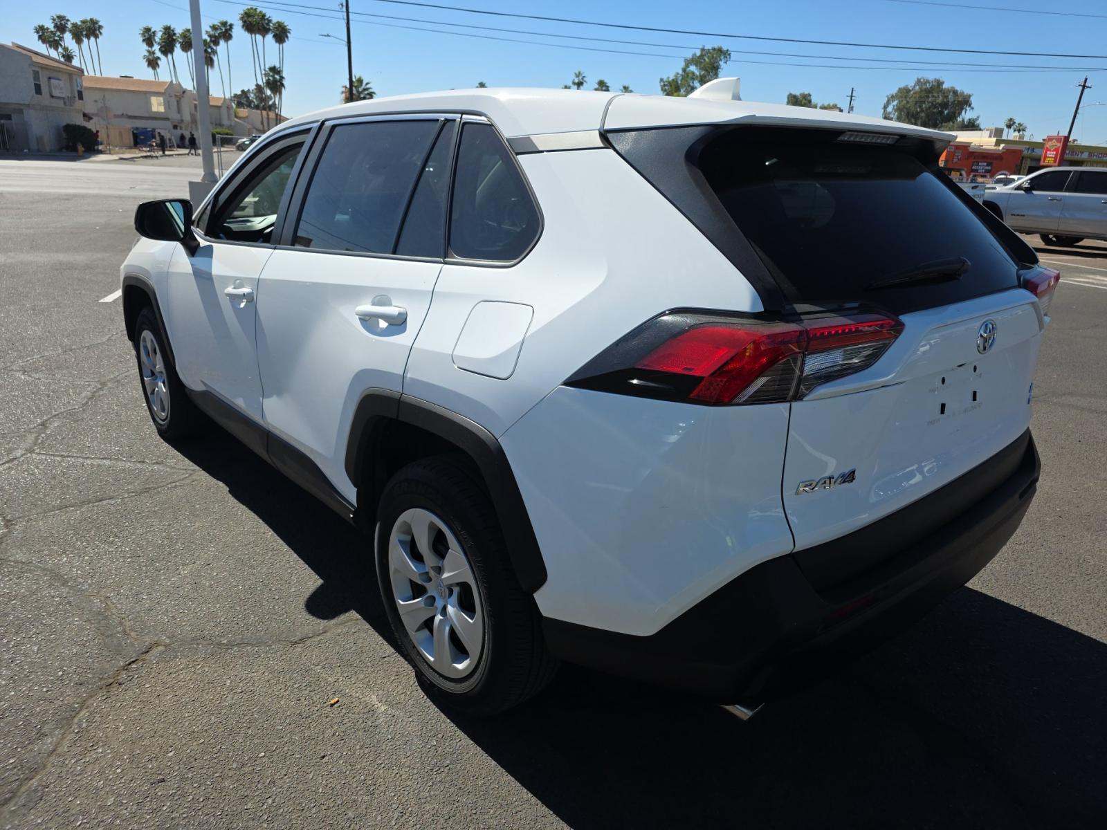 2024 Toyota RAV4 LE AWD