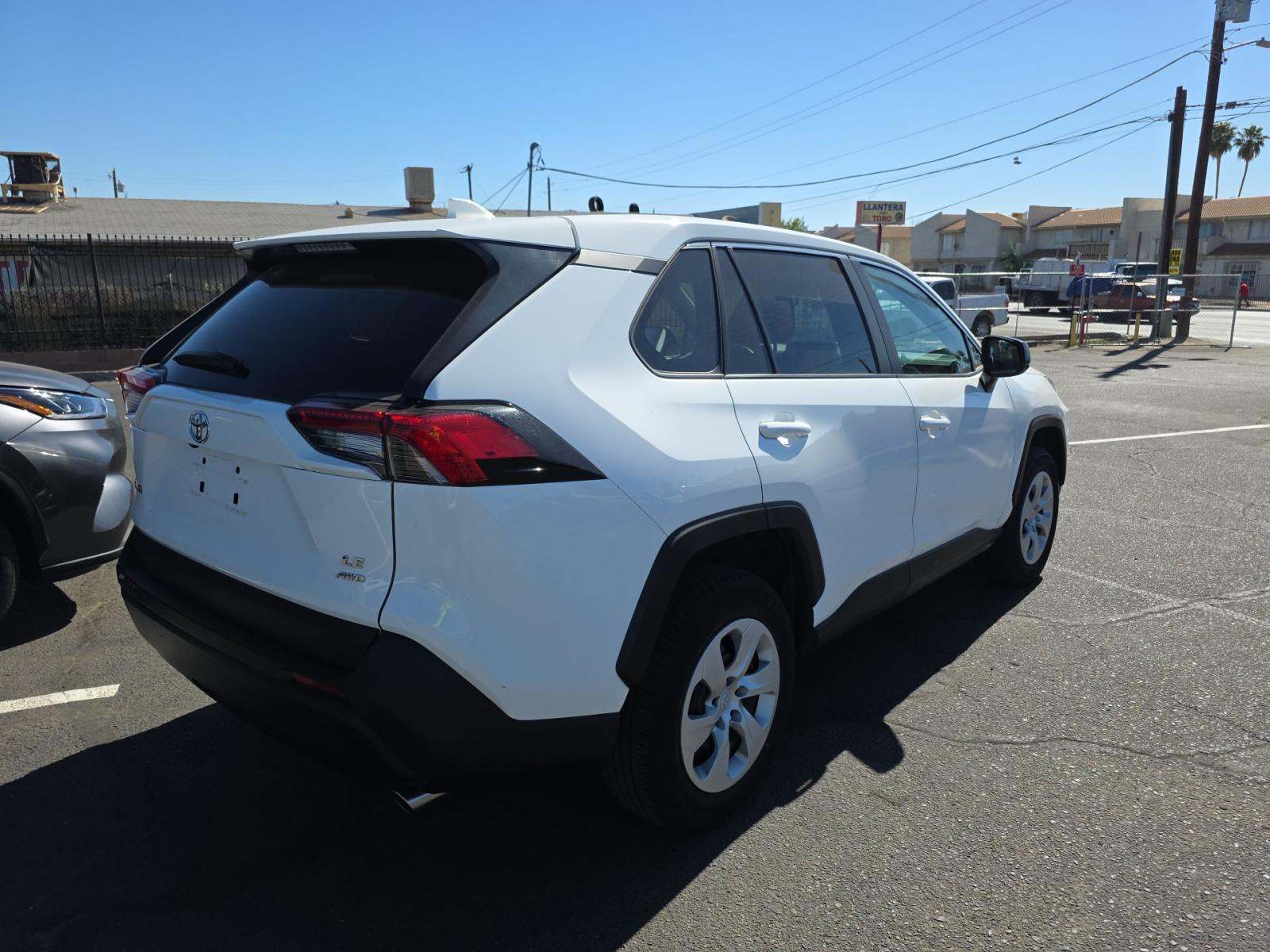 2024 Toyota RAV4 LE AWD