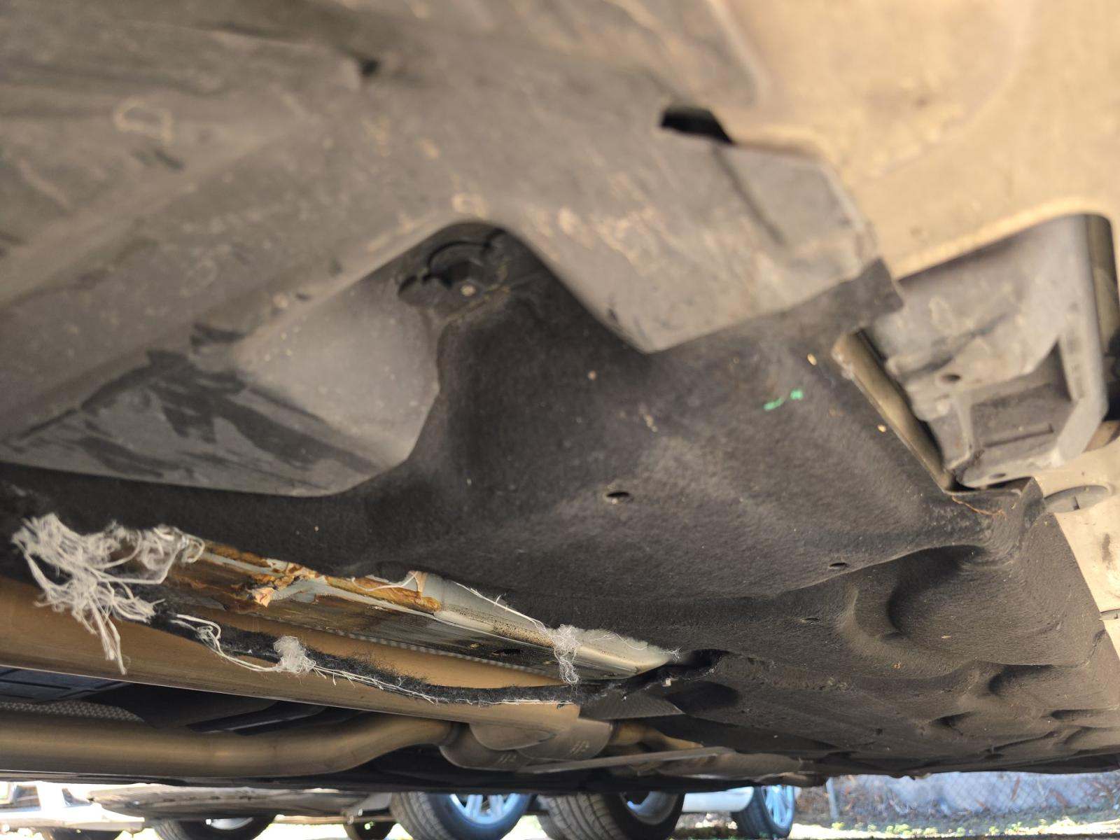 MERCEDES-BENZ E-CLASS - 7