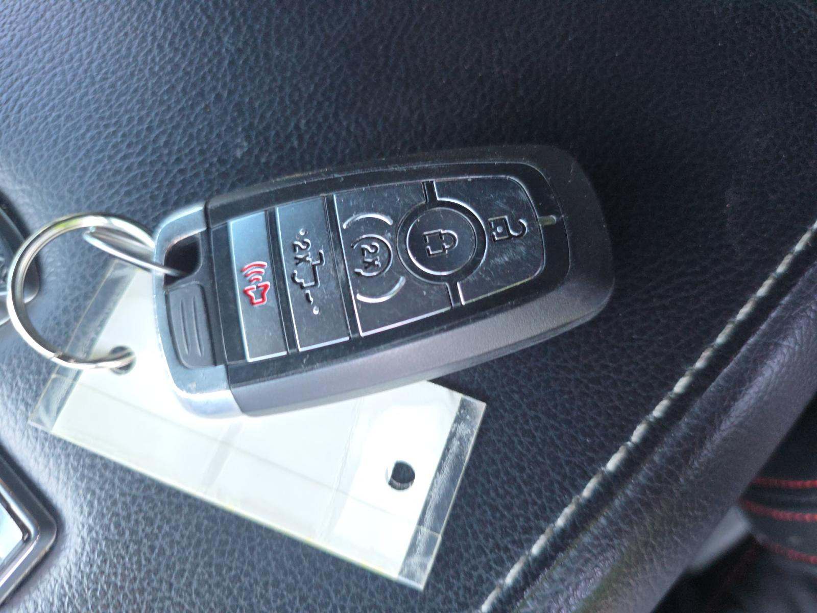 FORD F-150 - 8