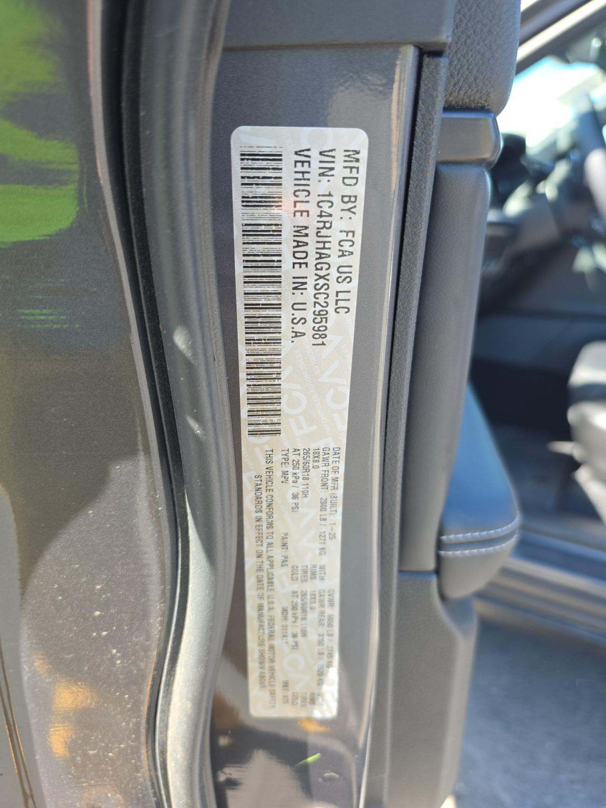 JEEP GRAND CHEROKEE - 5