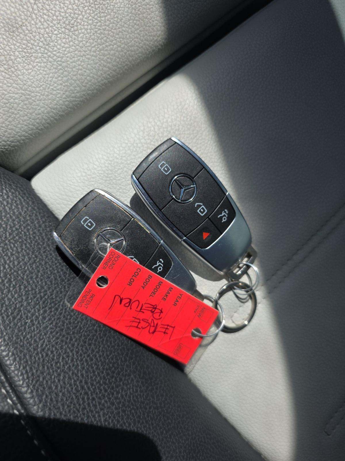 MERCEDES-BENZ GLA-CLASS - 4