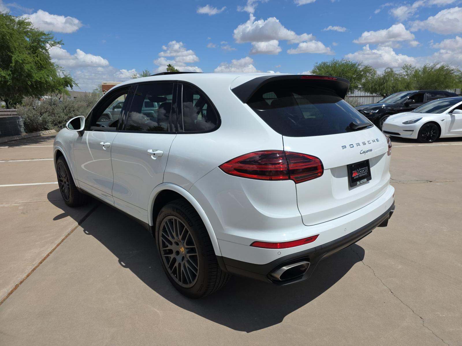 PORSCHE CAYENNE - 2
