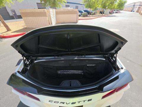 CHEVROLET STINGRAY - 9