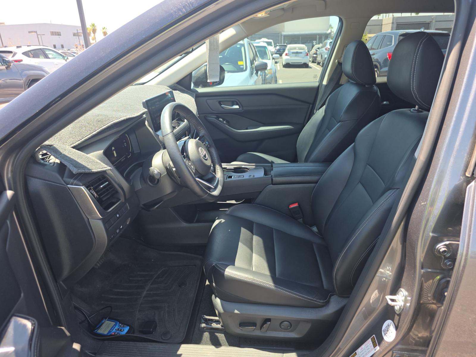 2024 Nissan Rogue SL FWD