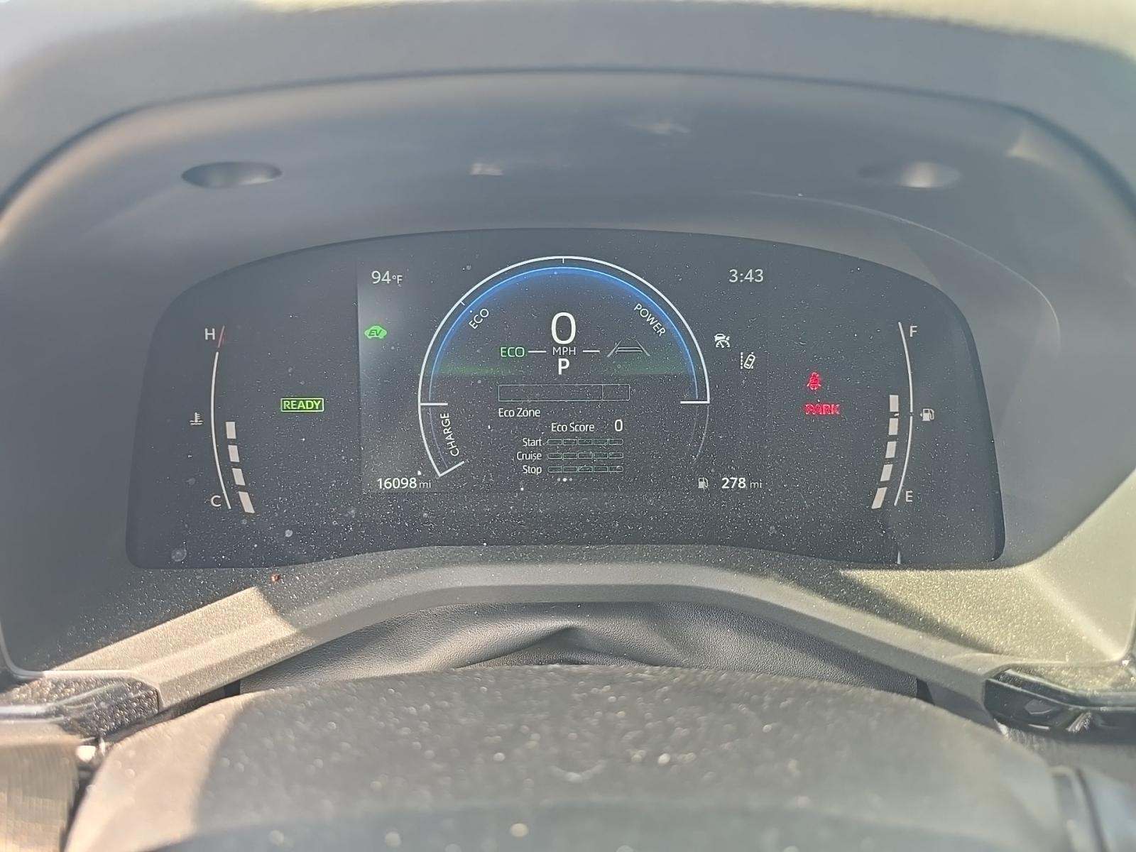 2025 Toyota Camry SE FWD