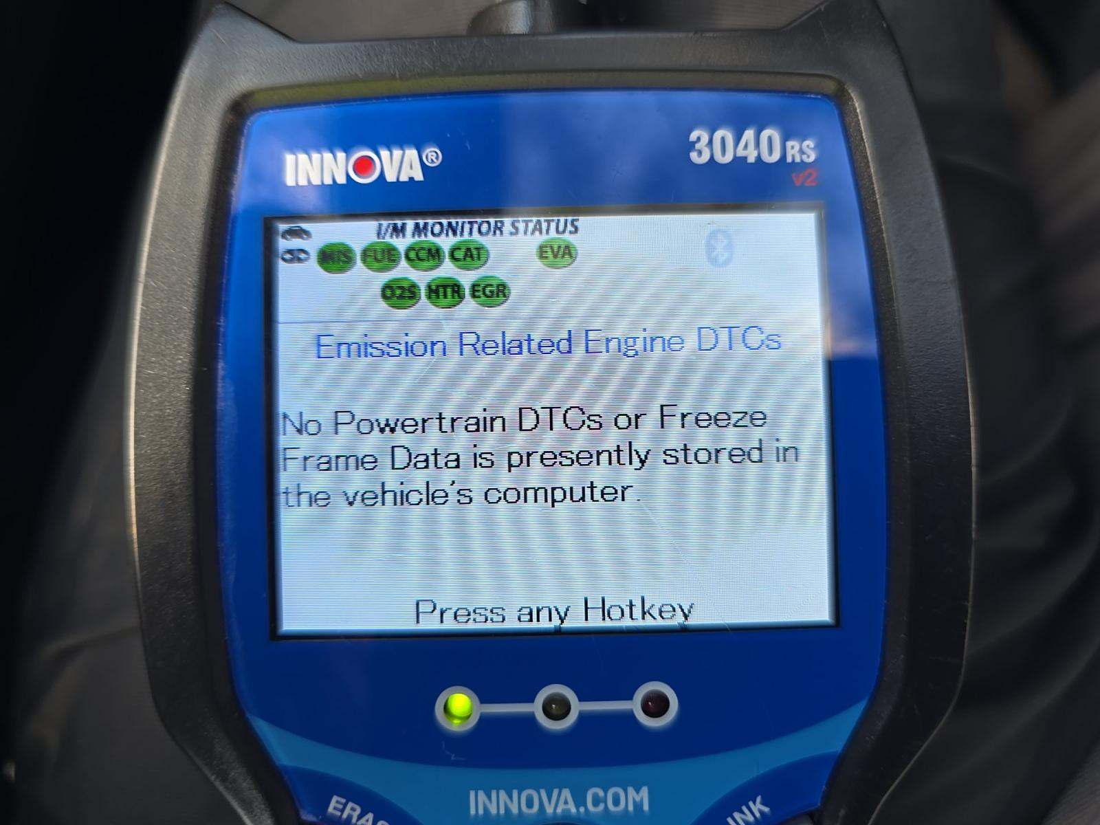 2025 Toyota Camry SE FWD