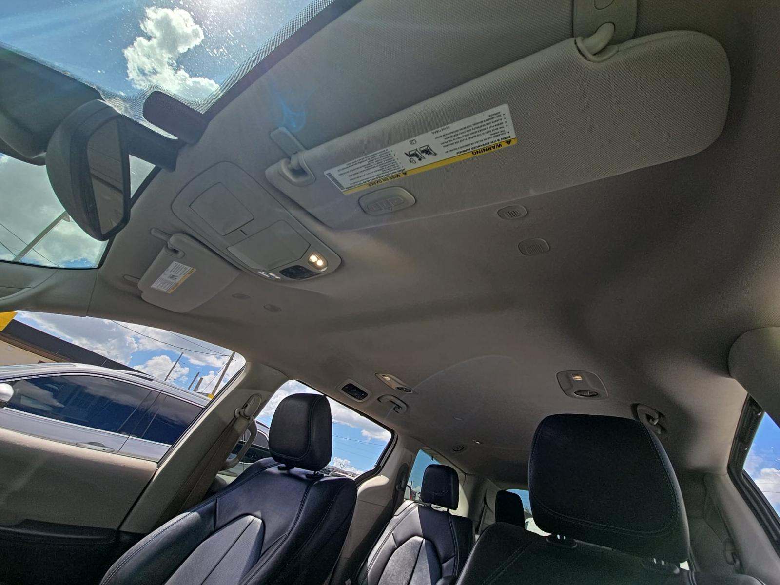 2021 Chrysler Pacifica Touring L FWD