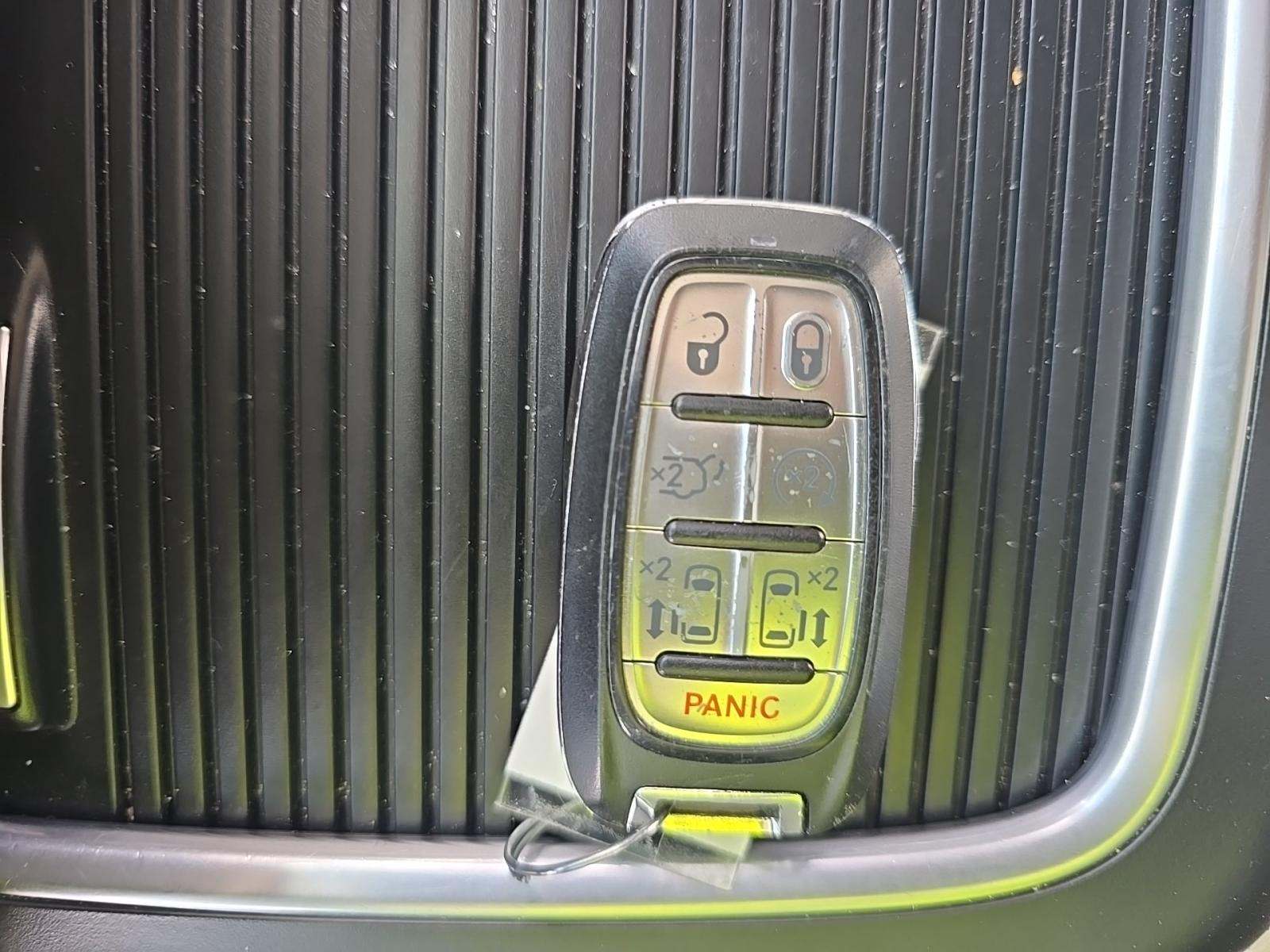 2021 Chrysler Pacifica Touring L FWD