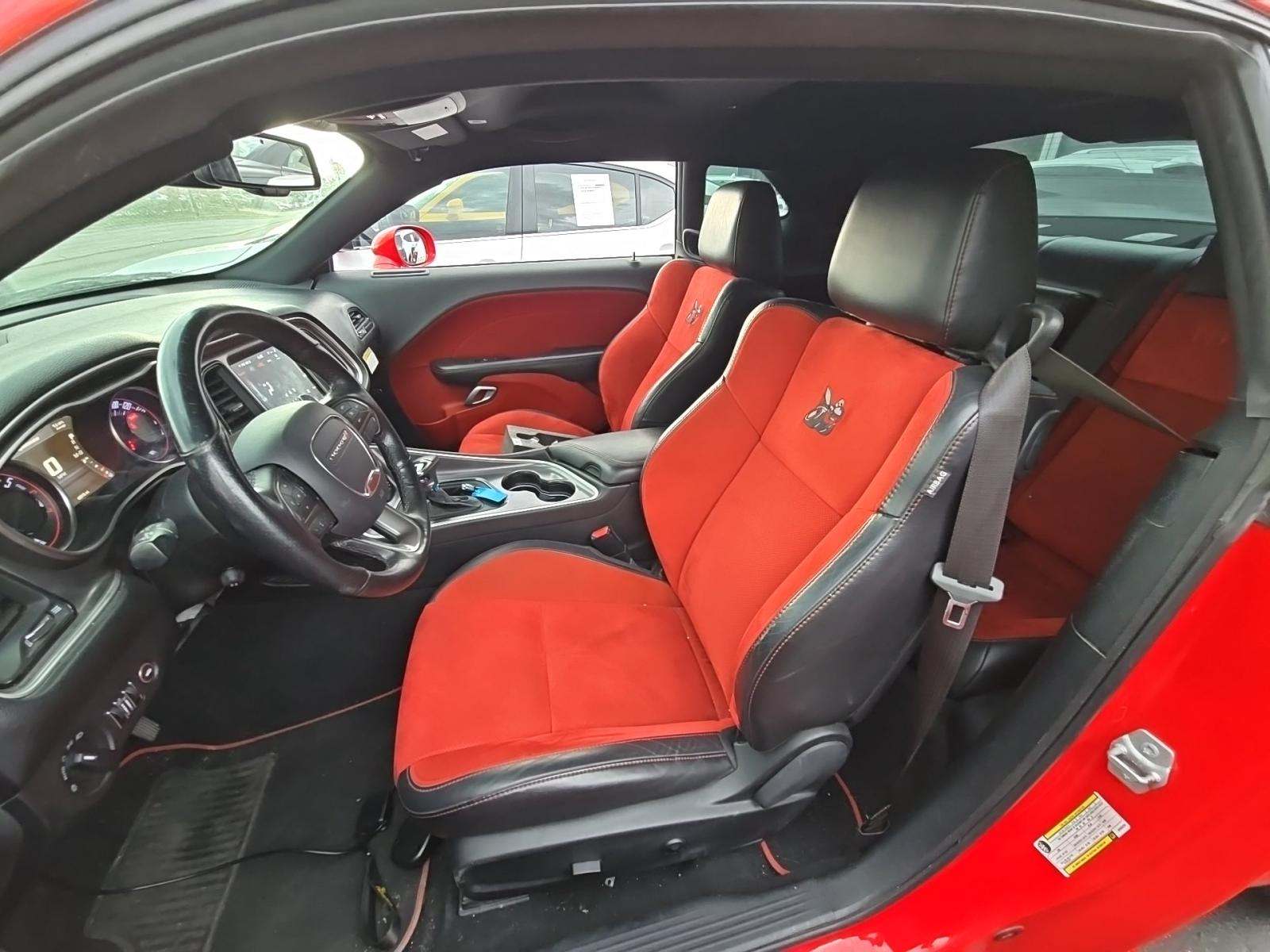 2019 Dodge Challenger R/T Scat Pack Widebody RWD