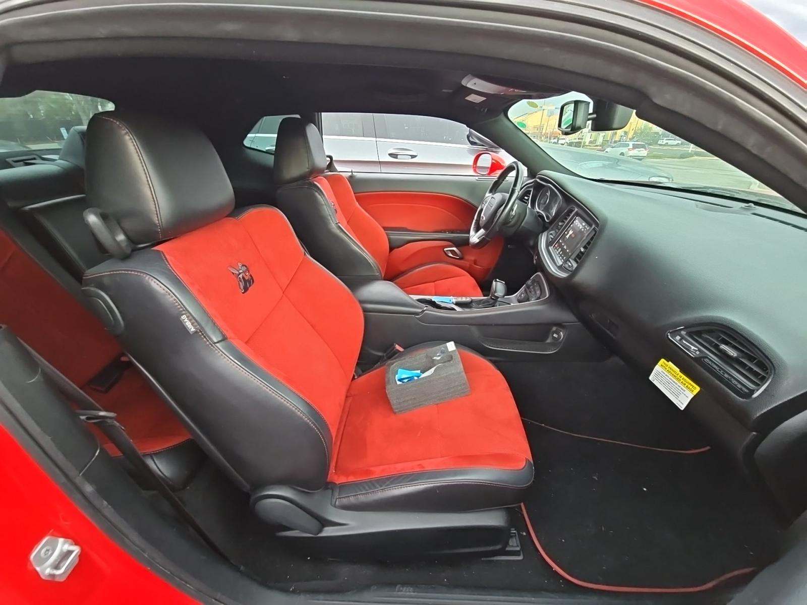 2019 Dodge Challenger R/T Scat Pack Widebody RWD