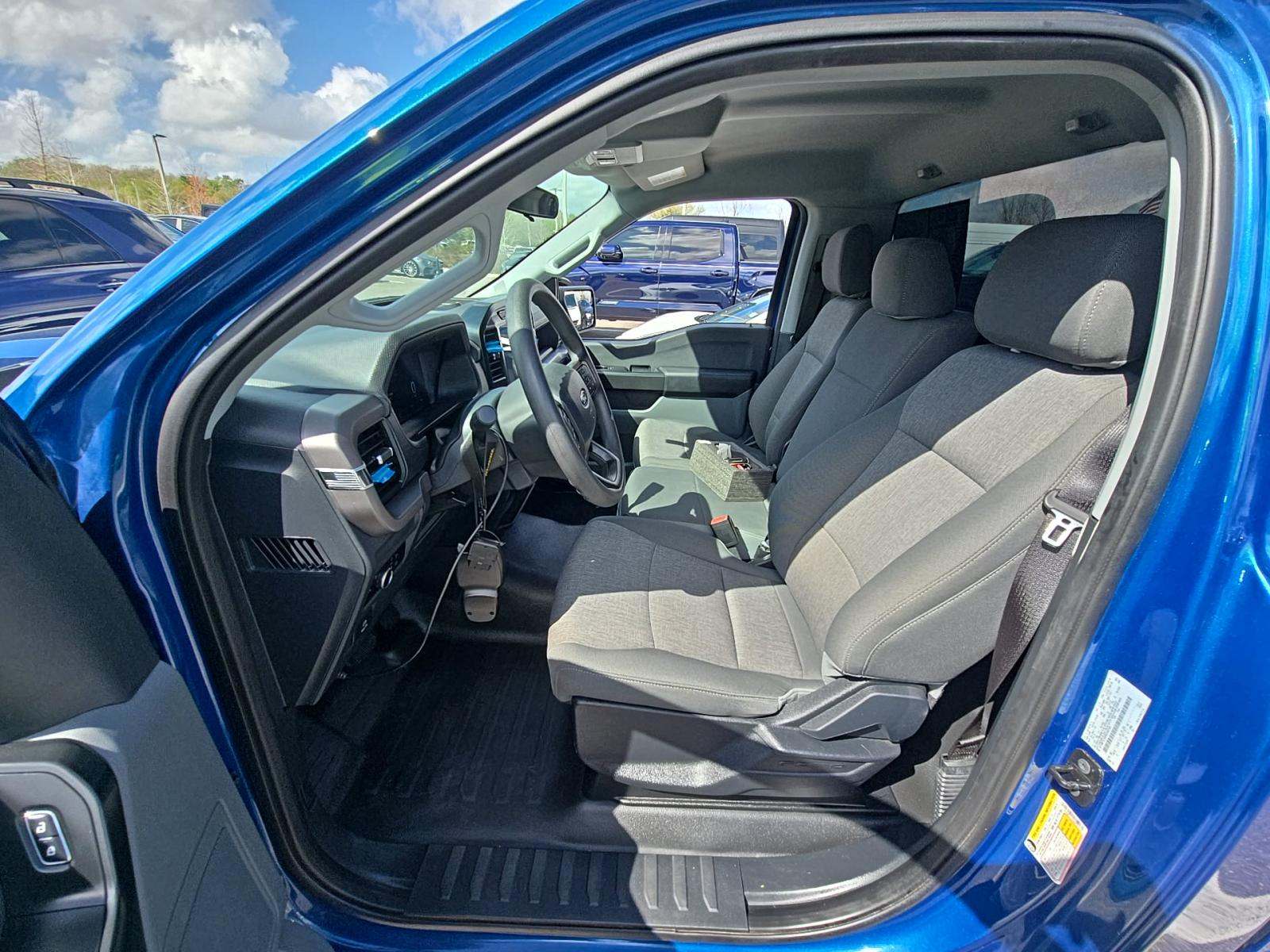 2024 Ford F-150 XL AWD