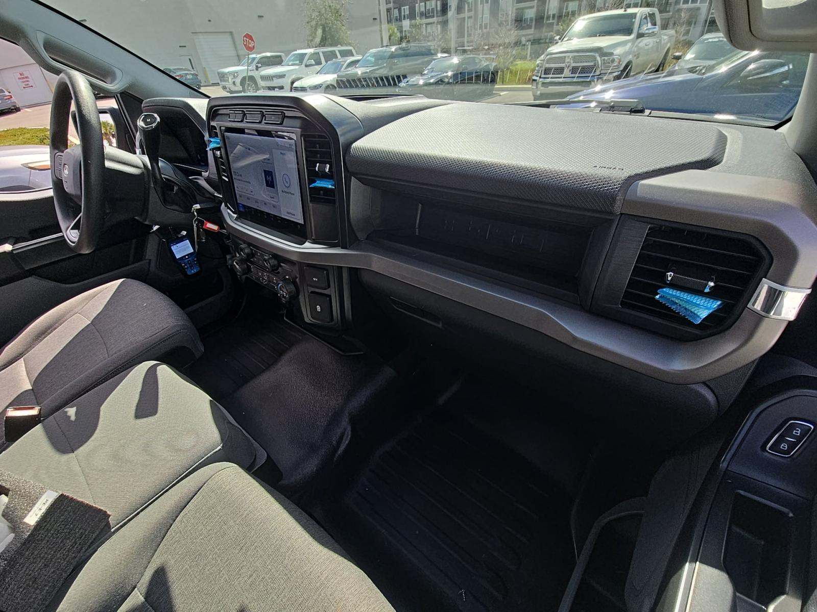 2024 Ford F-150 XL AWD