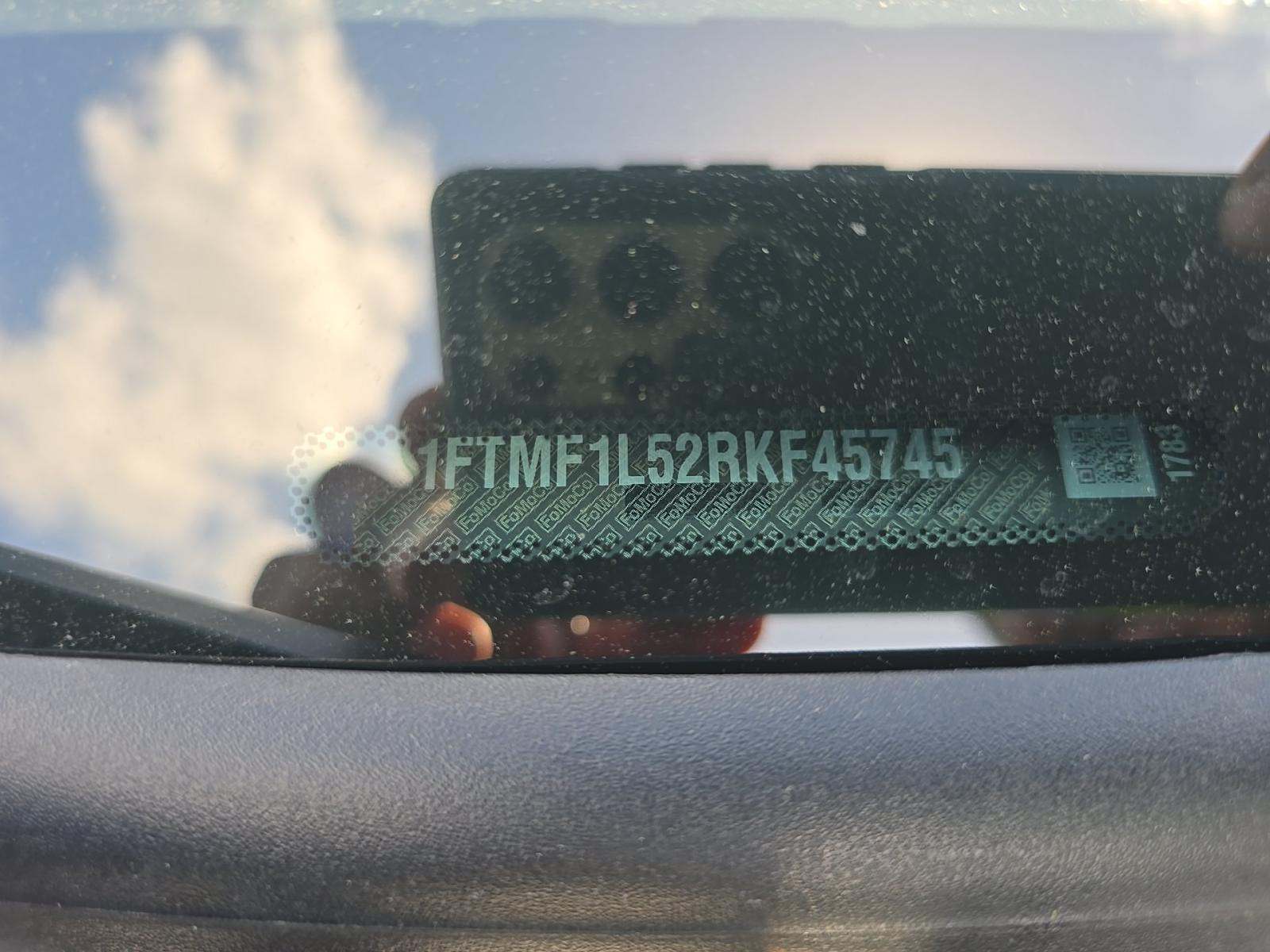 2024 Ford F-150 XL AWD