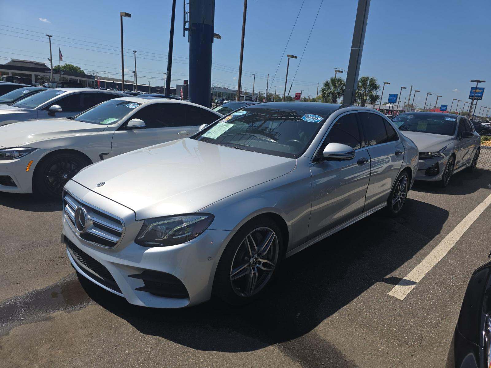 MERCEDES-BENZ E-CLASS - 1