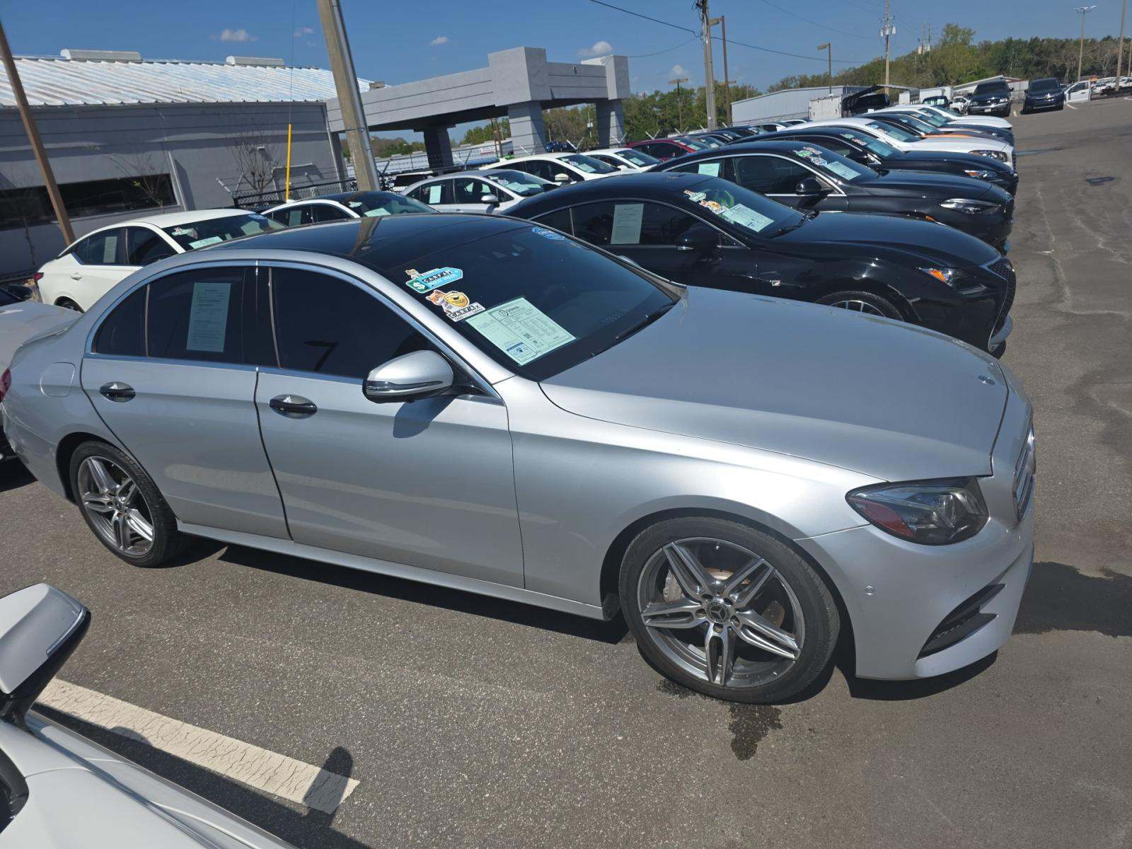 MERCEDES-BENZ E-CLASS - 4