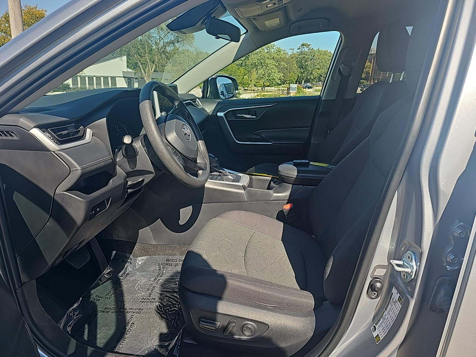 2024 Toyota RAV4 XLE AWD