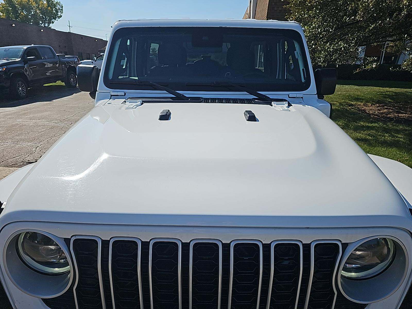 2024 Jeep Wrangler 4xe Sahara AWD