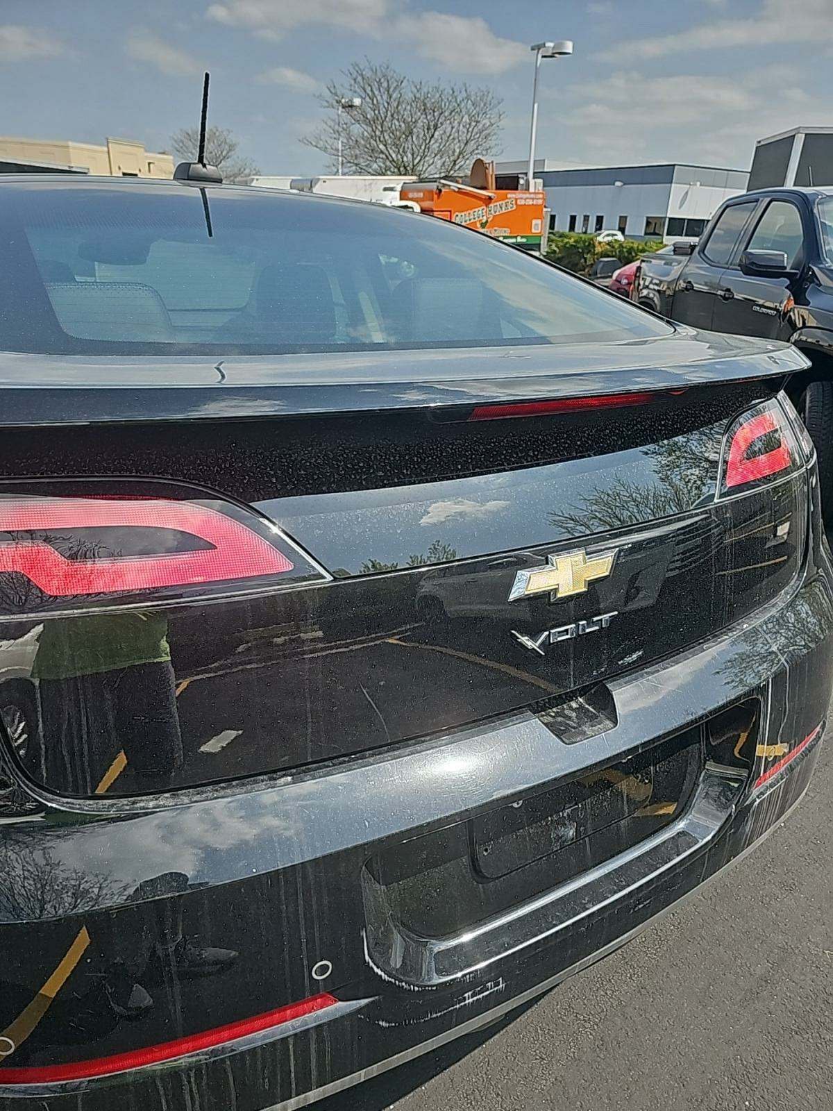 2015 Chevrolet Volt Base FWD