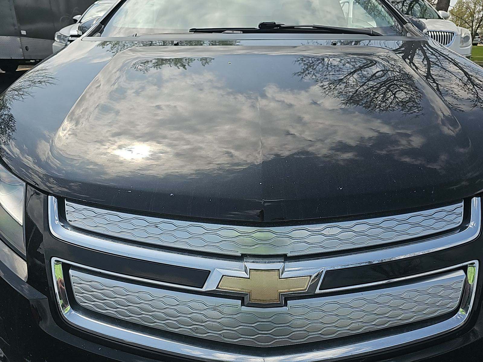 2015 Chevrolet Volt Base FWD
