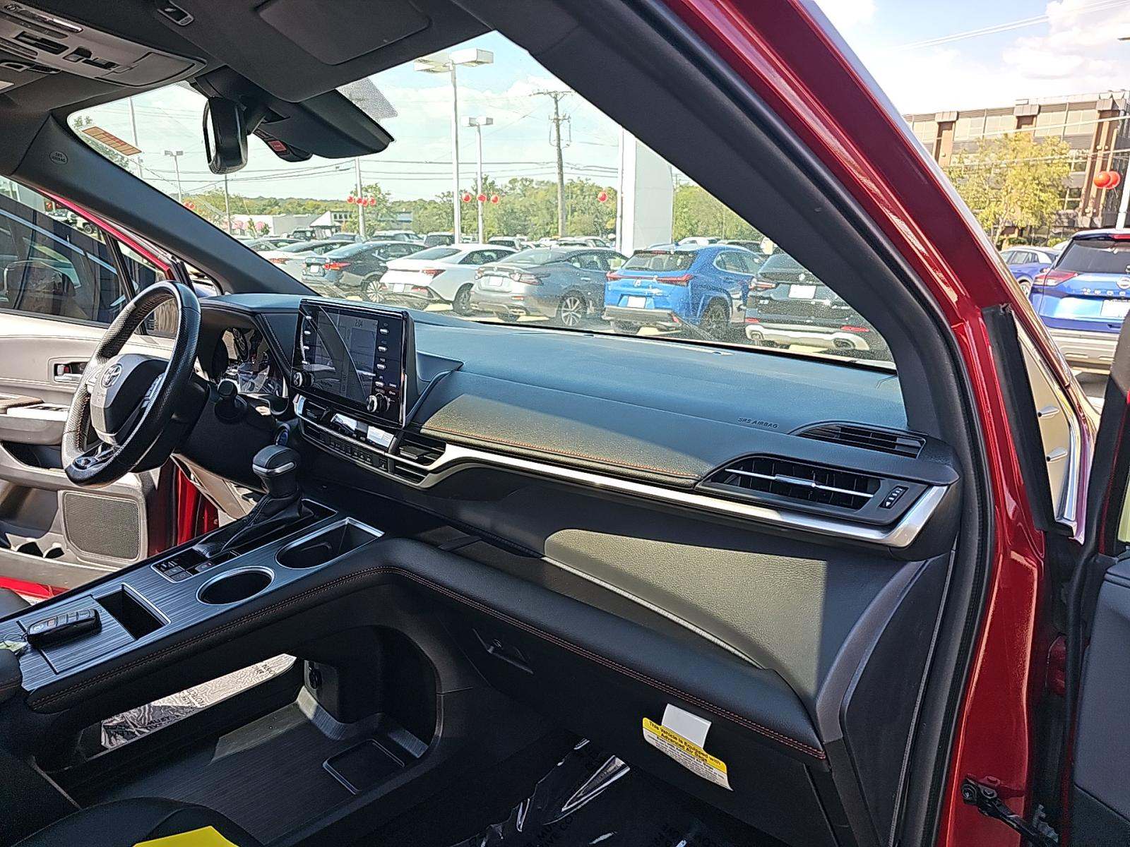 2022 Toyota Sienna XSE AWD