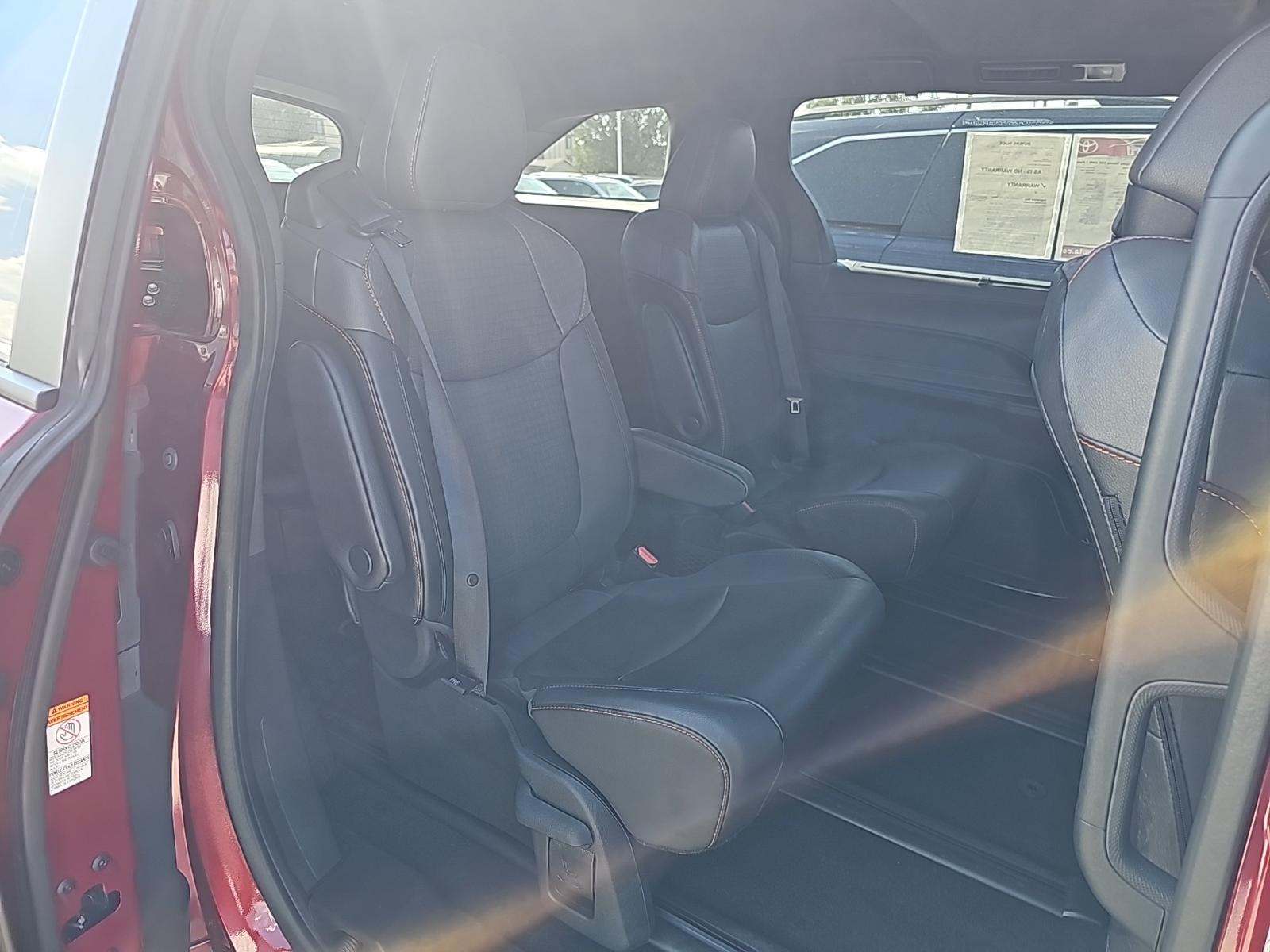 2022 Toyota Sienna XSE AWD