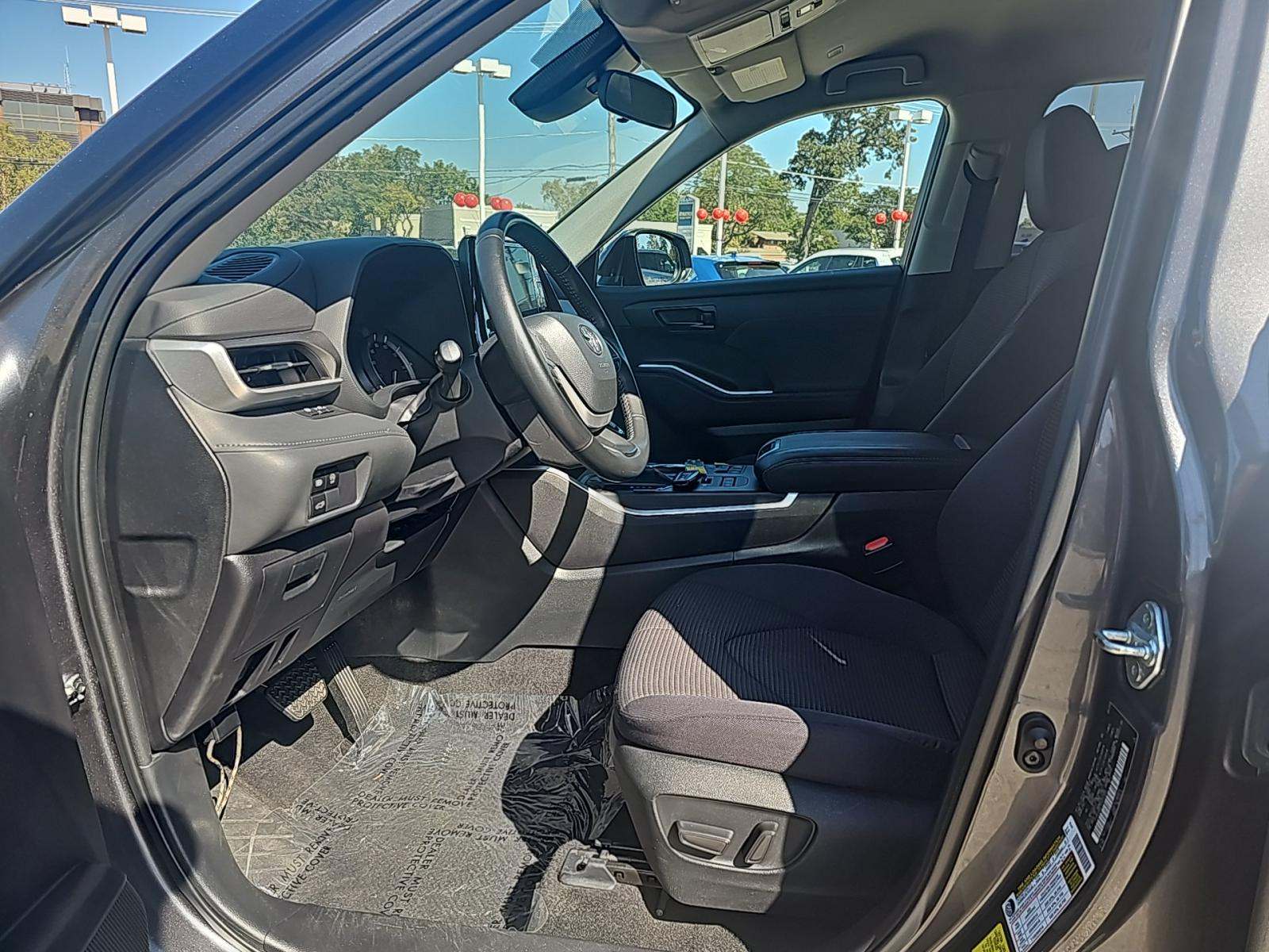 2023 Toyota Highlander LE AWD