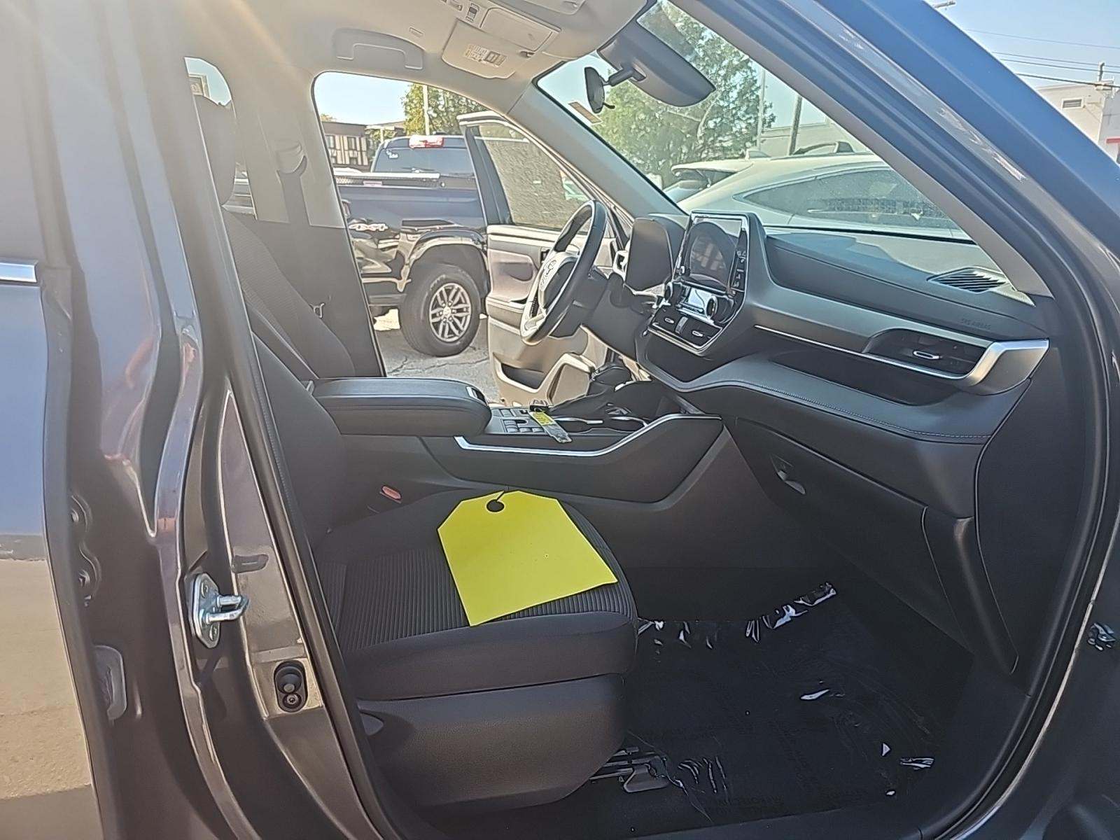 2023 Toyota Highlander LE AWD