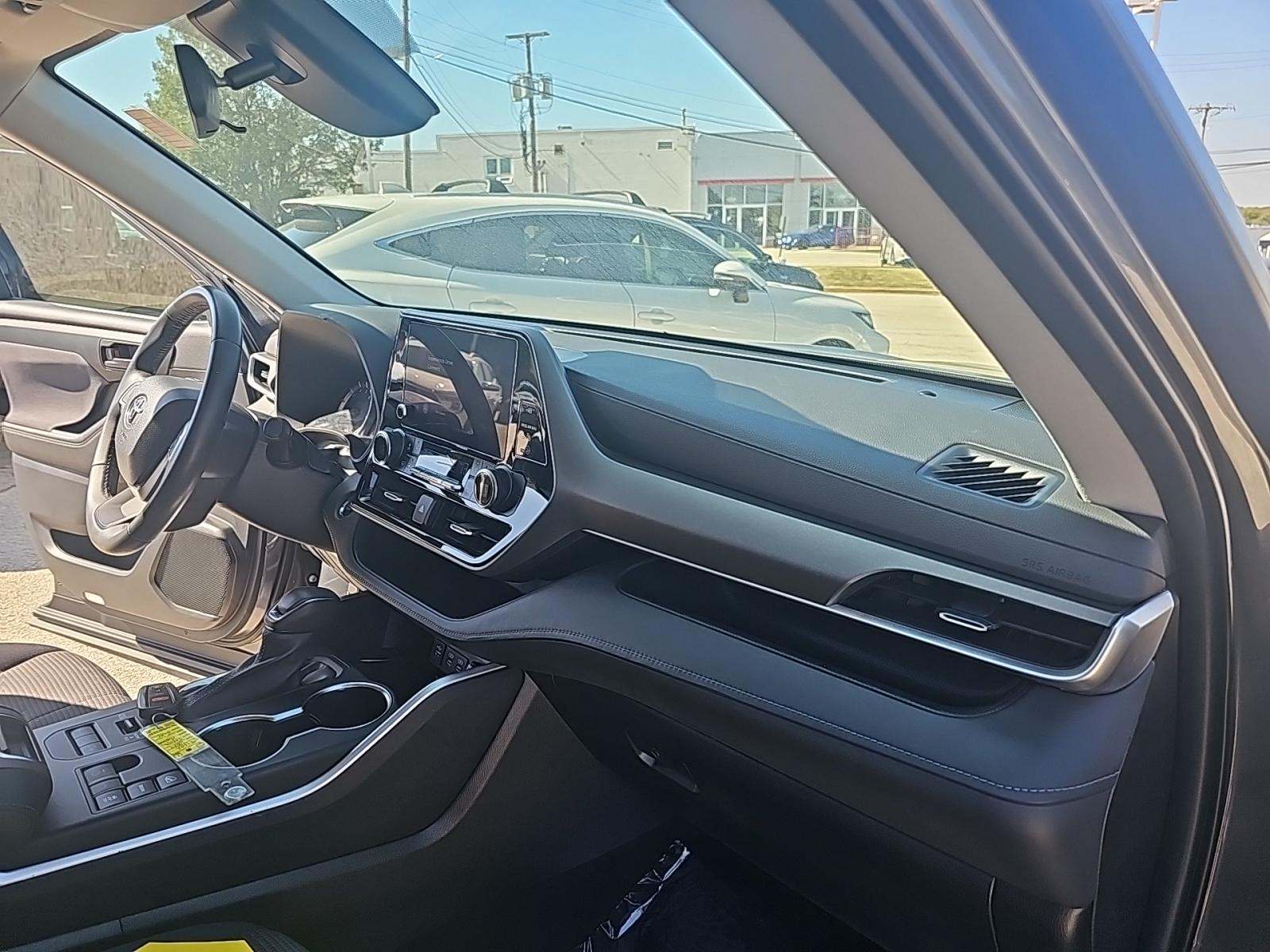 2023 Toyota Highlander LE AWD