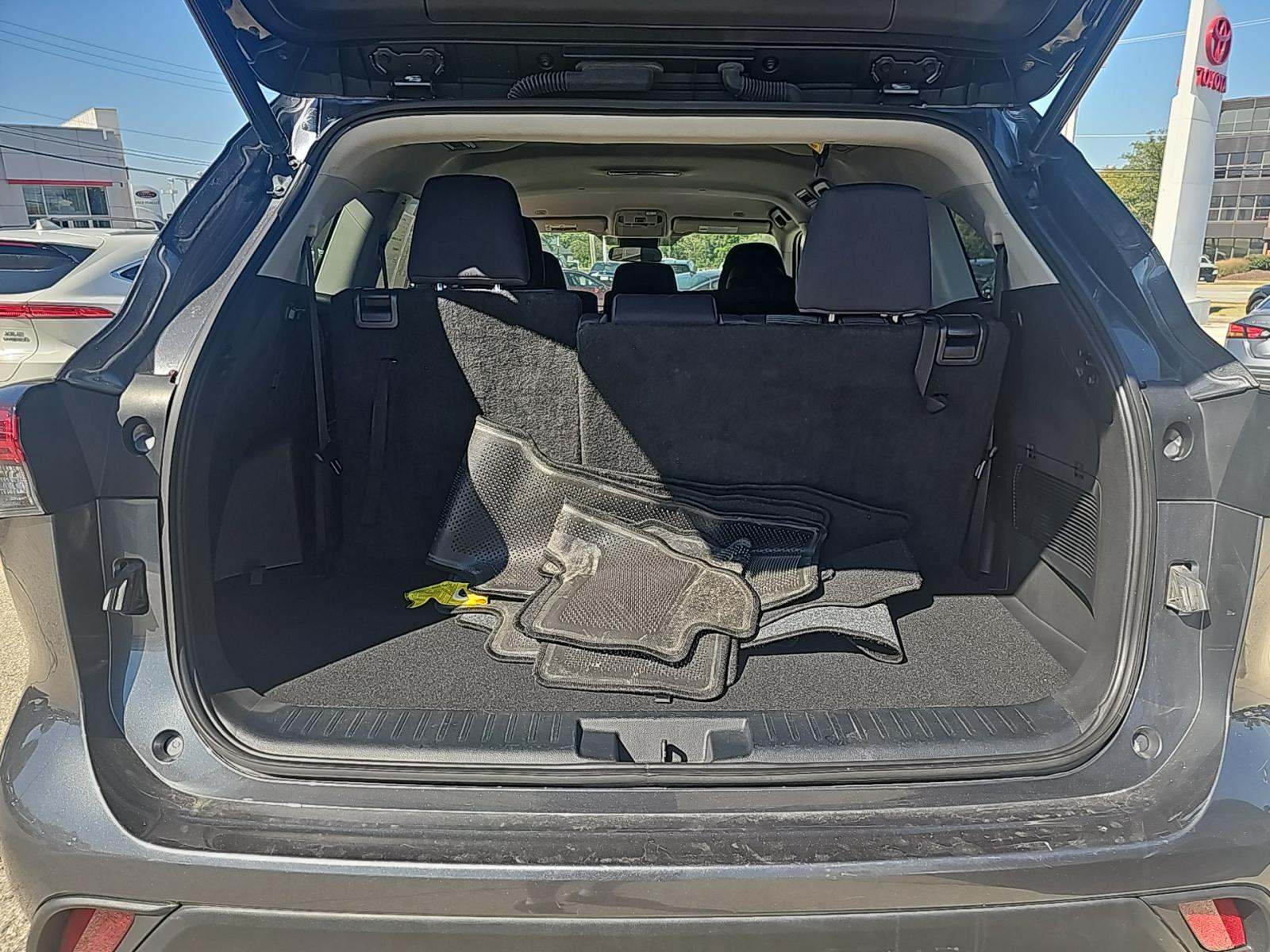 2023 Toyota Highlander LE AWD