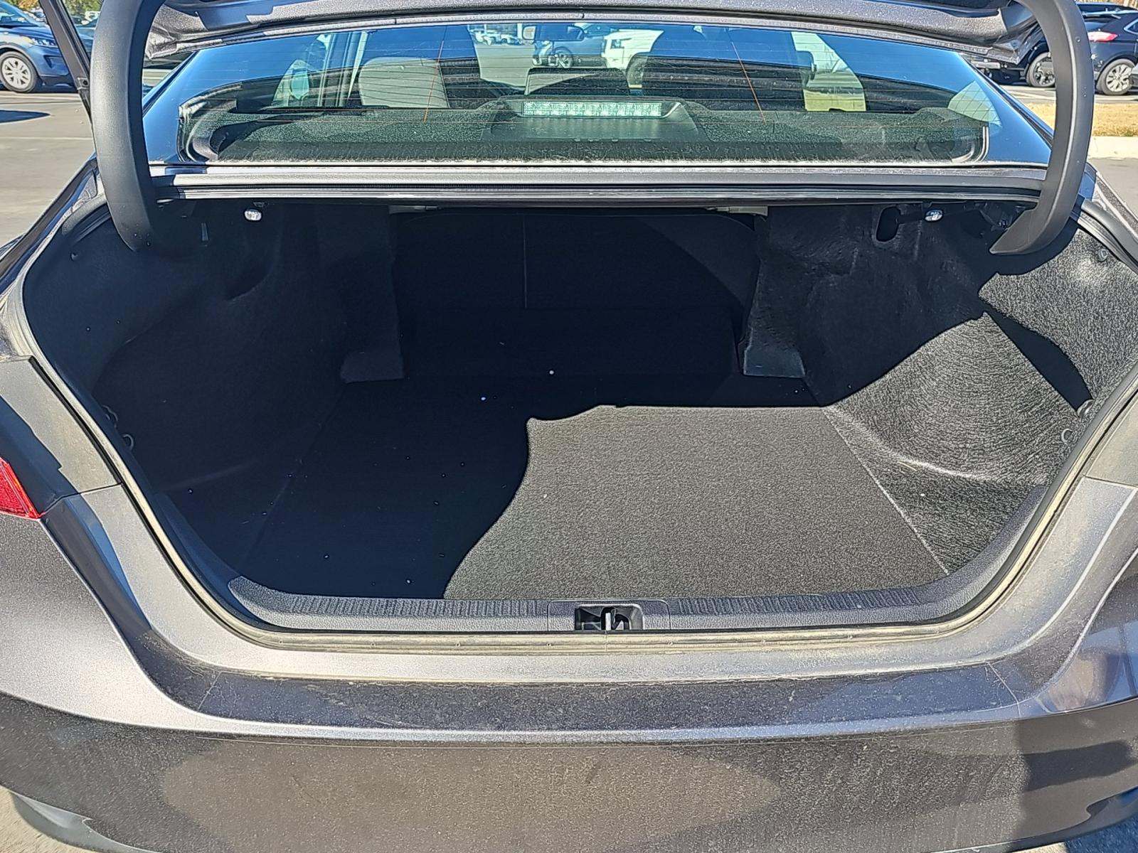 2024 Toyota Camry LE FWD