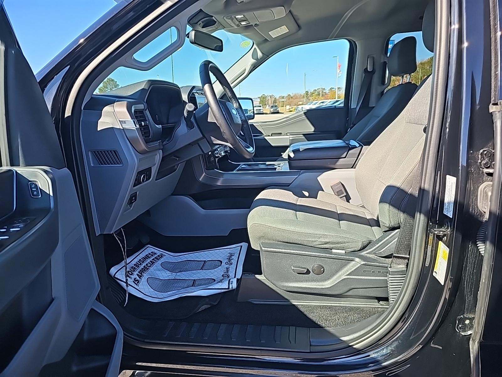 2024 Ford F-150 Hybrid XLT AWD