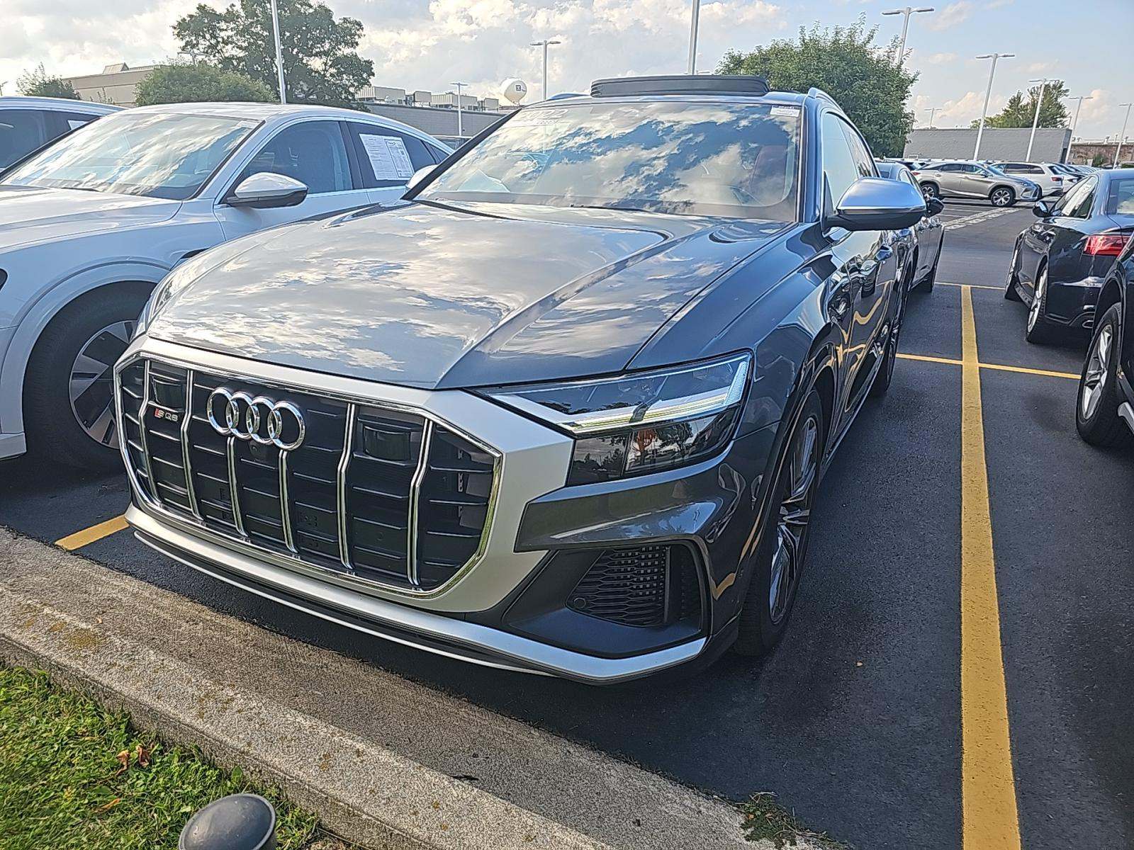 2022 Audi SQ8 Premium Plus