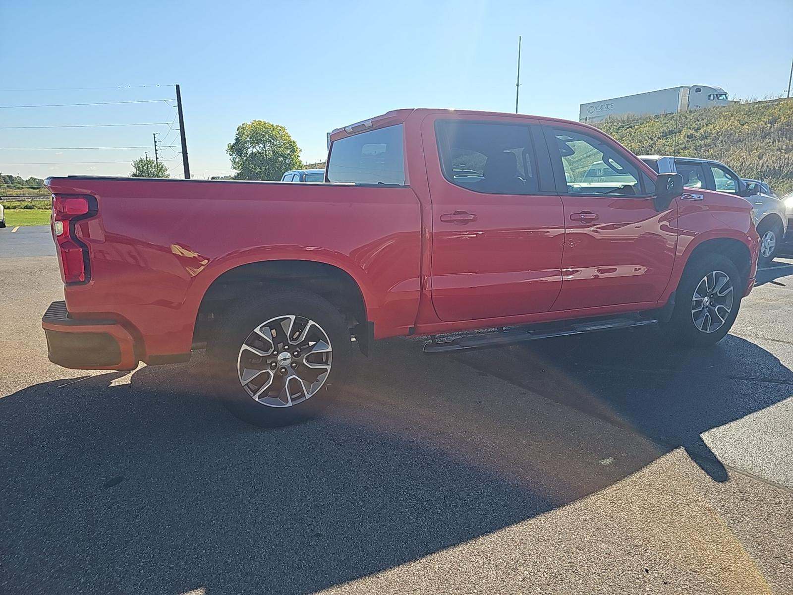 2022 Chevrolet Silverado 1500 RST AWD