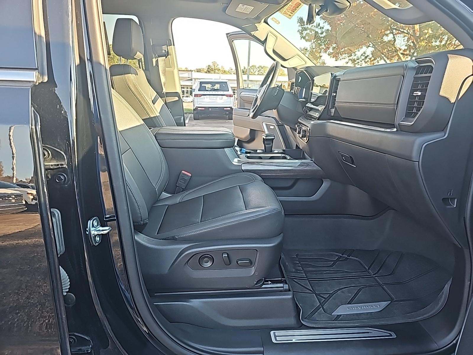 2023 Chevrolet Silverado 1500 LTZ AWD