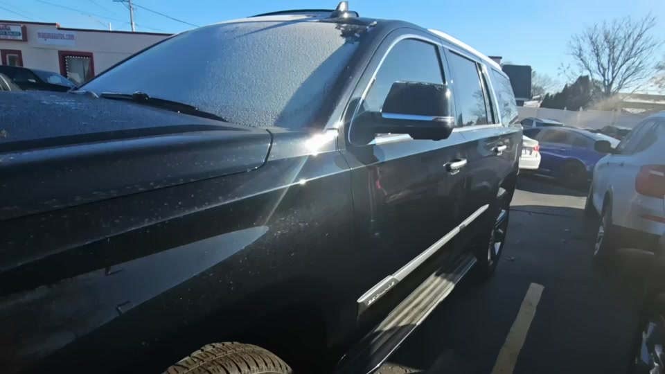 2016 Cadillac Escalade Luxury Collection 1SB