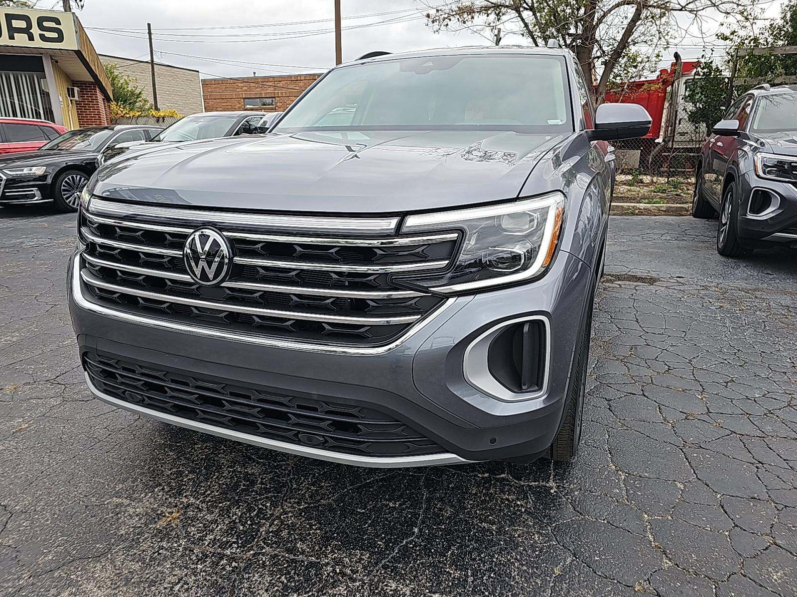 2025 Volkswagen Atlas 2.0T SE FWD