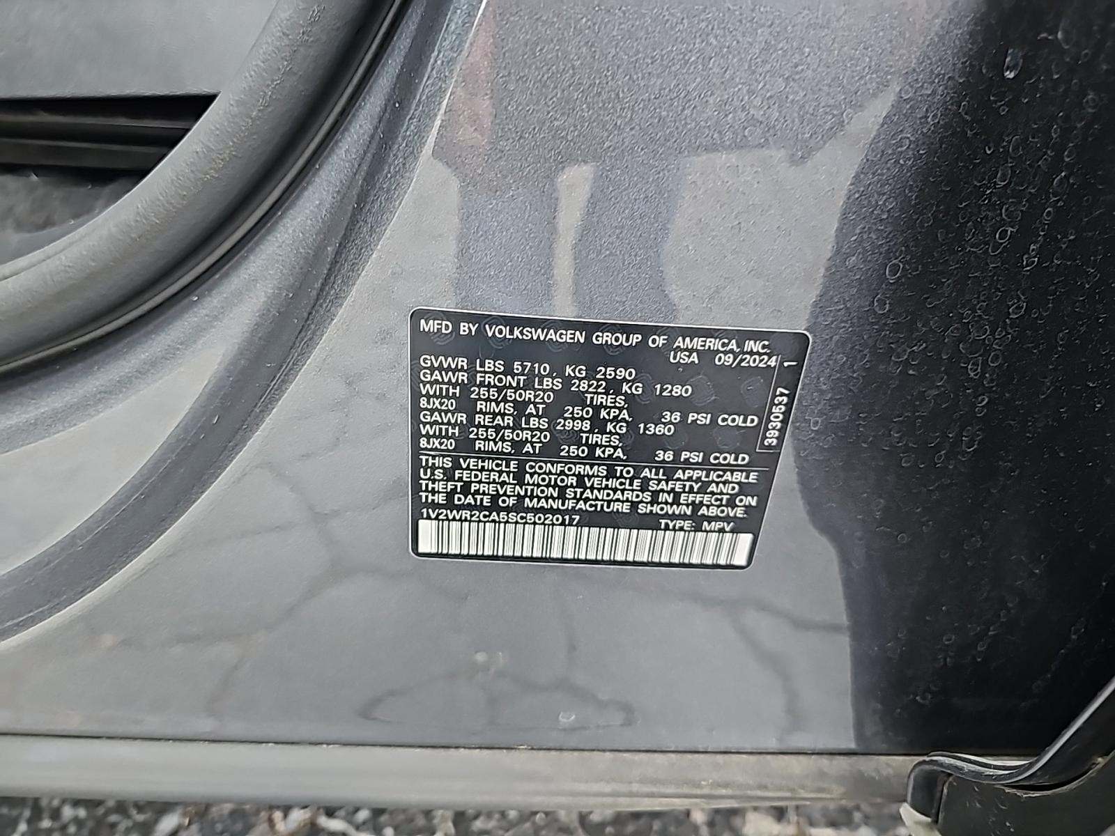 2025 Volkswagen Atlas 2.0T SE FWD