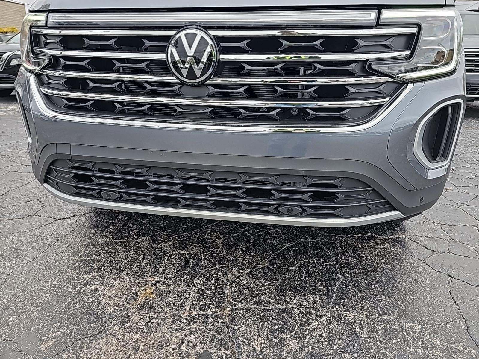 2025 Volkswagen Atlas 2.0T SE FWD