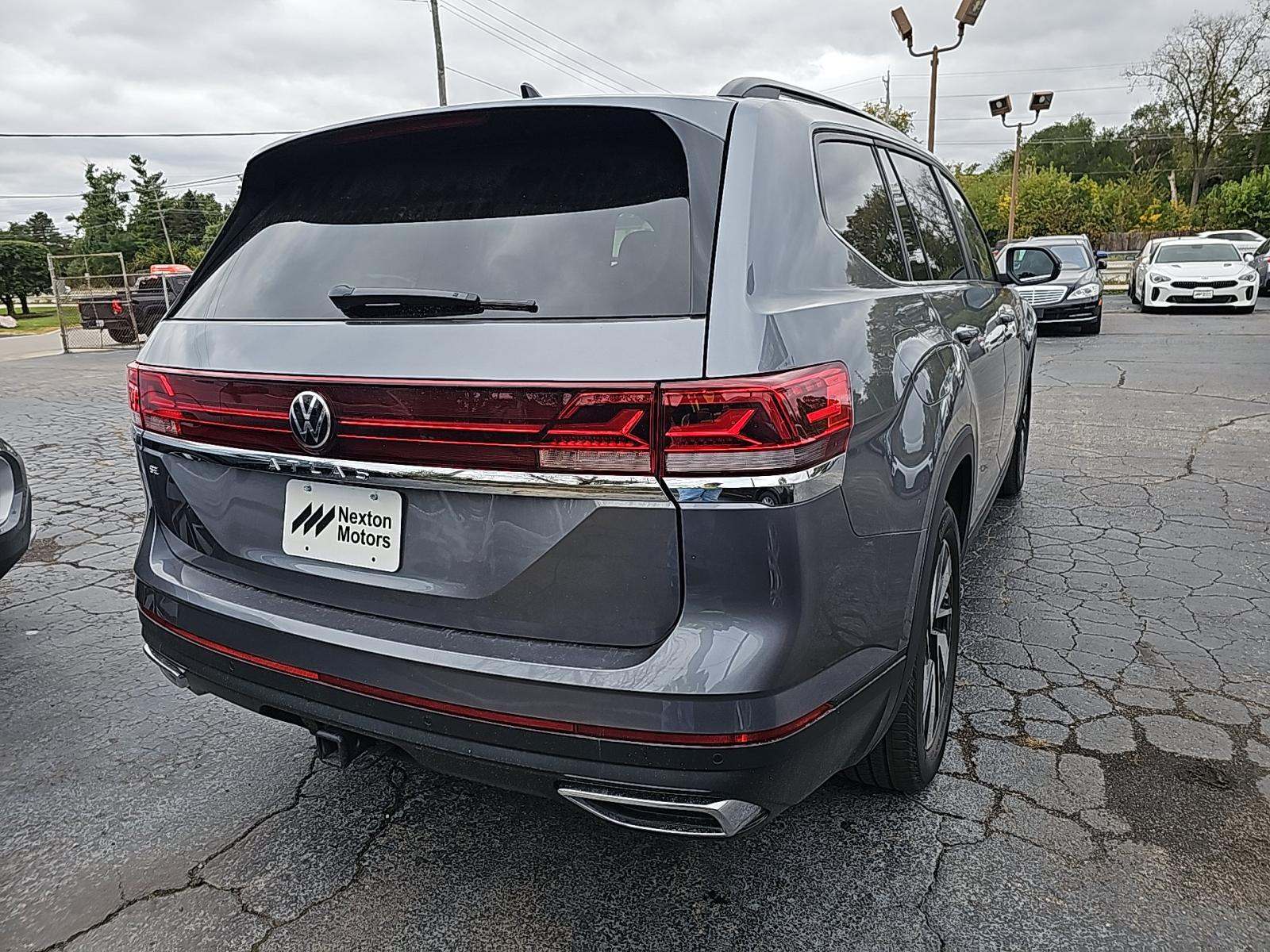 2025 Volkswagen Atlas 2.0T SE FWD