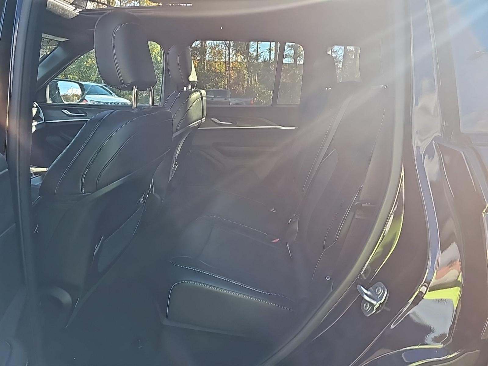 2025 Jeep Grand Cherokee Limited AWD