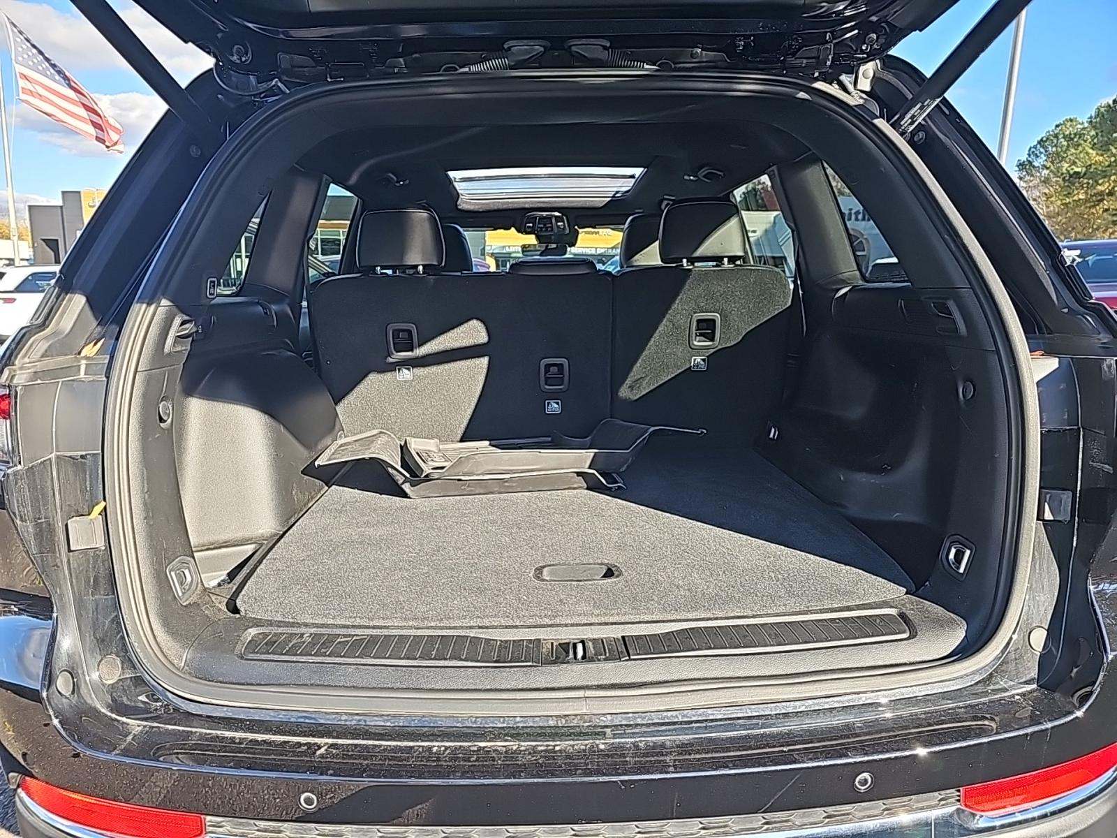 2025 Jeep Grand Cherokee Limited AWD