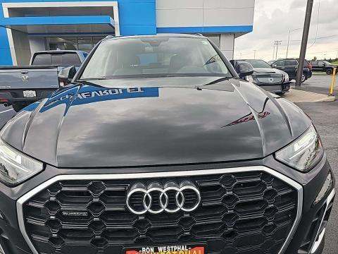 2023 Audi Q5 S line Premium AWD