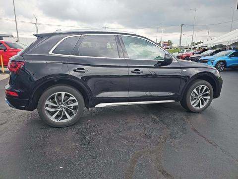 2023 Audi Q5 S line Premium AWD