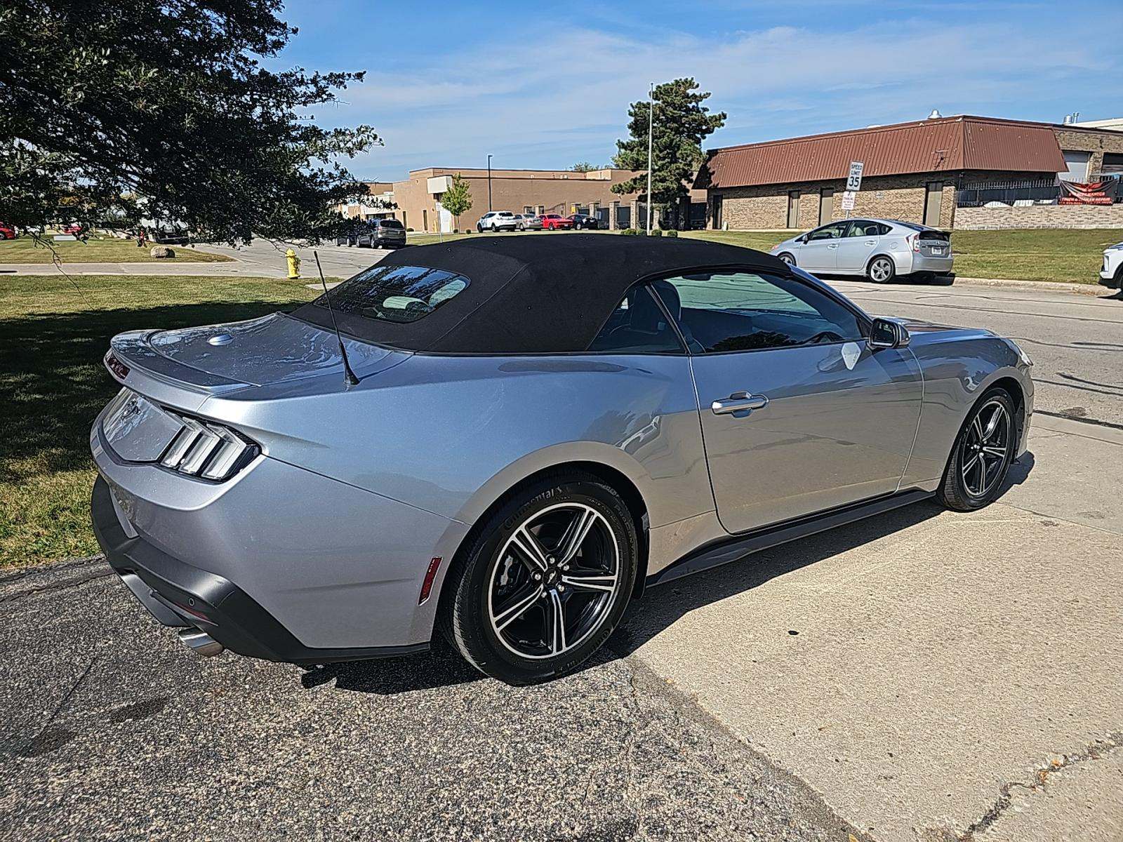 2025 Ford Mustang EcoBoost Premium RWD