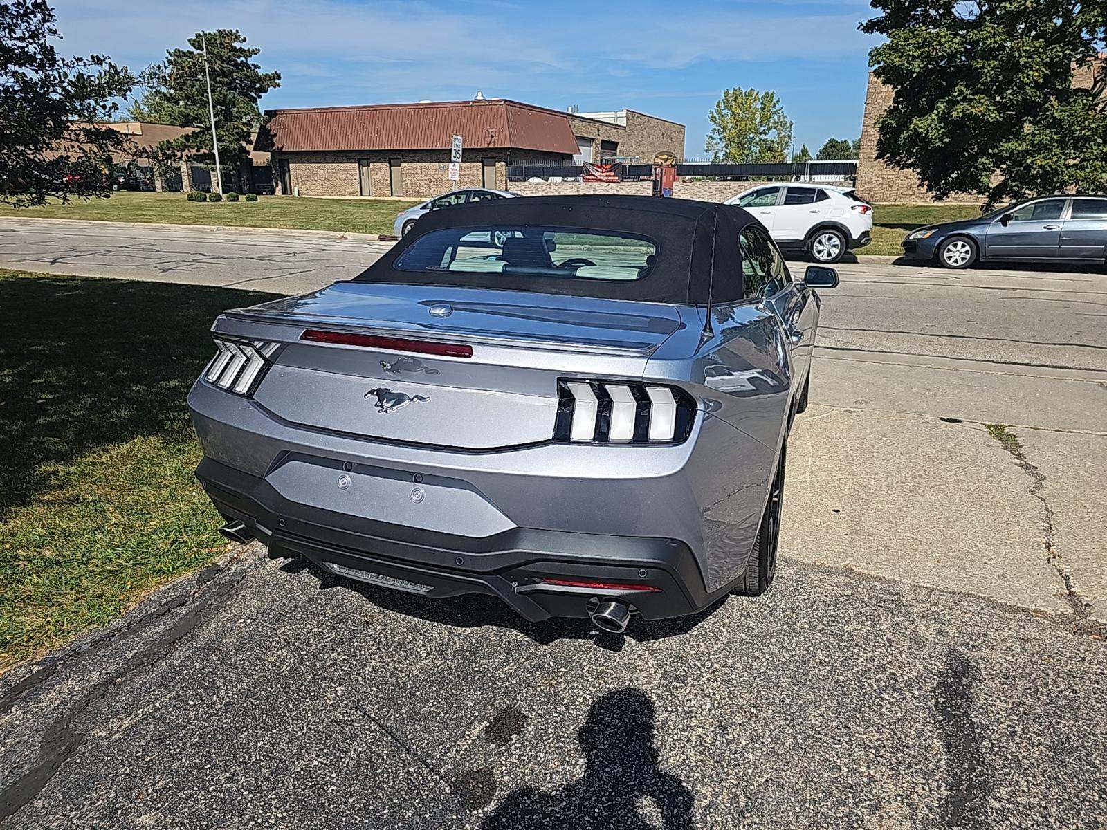 2025 Ford Mustang EcoBoost Premium RWD
