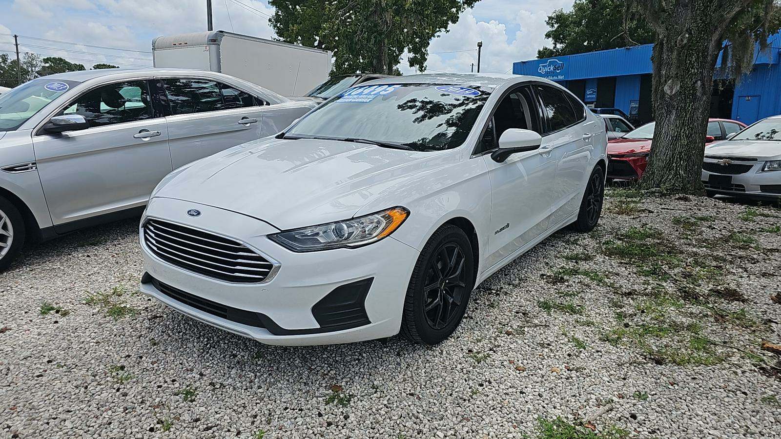2019 Ford Fusion Hybrid SE FWD