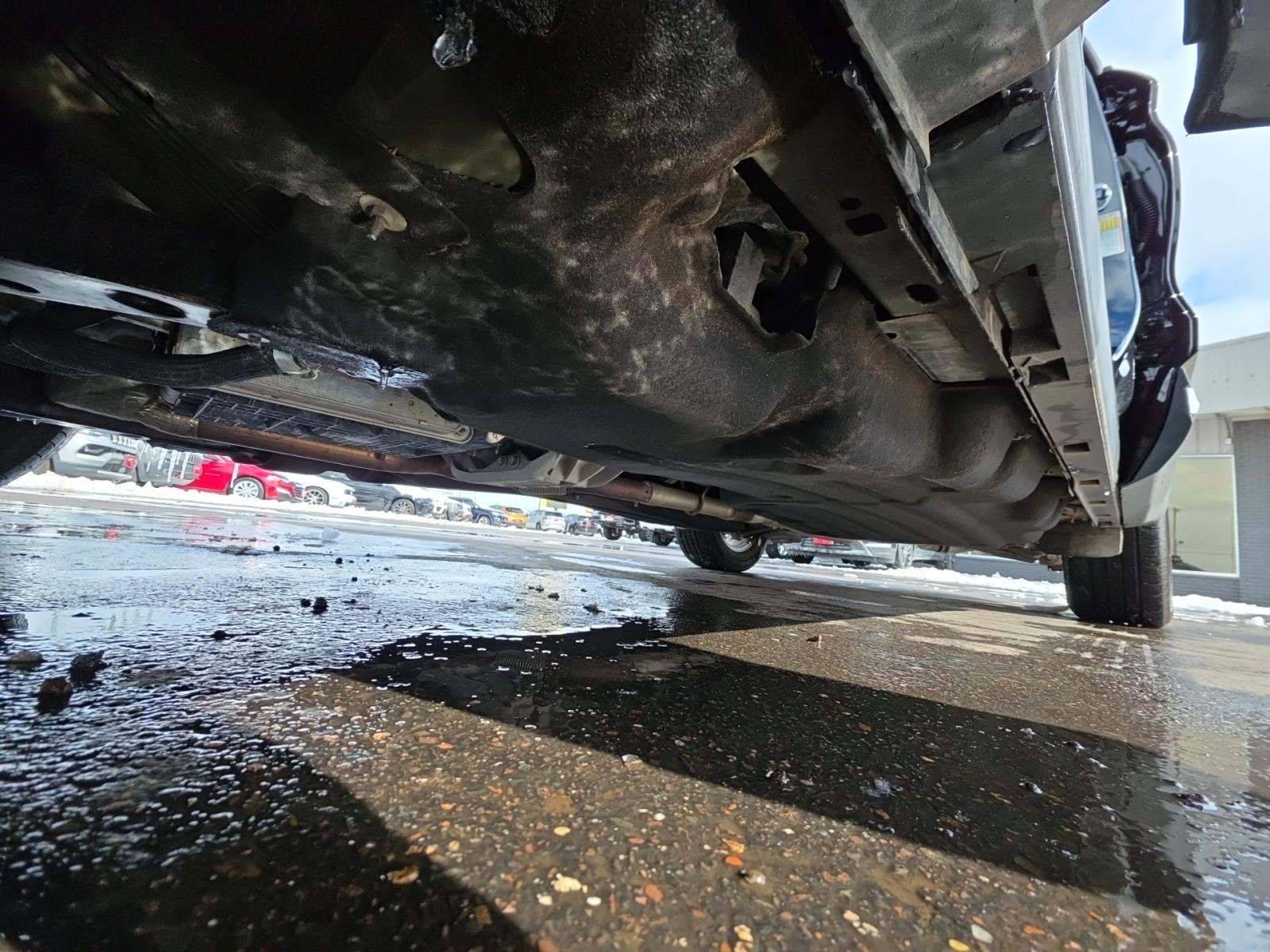 2025 Ford Explorer Active AWD